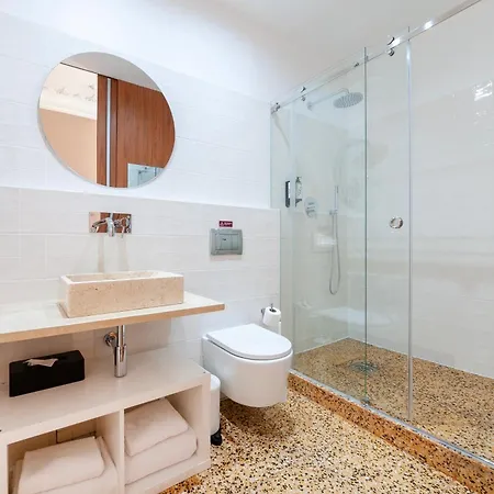 بيت ضيافة Cheese & Wine Lisboa