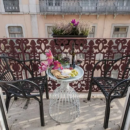 Lisbon Cheese & Wine Suites Guest house 4*