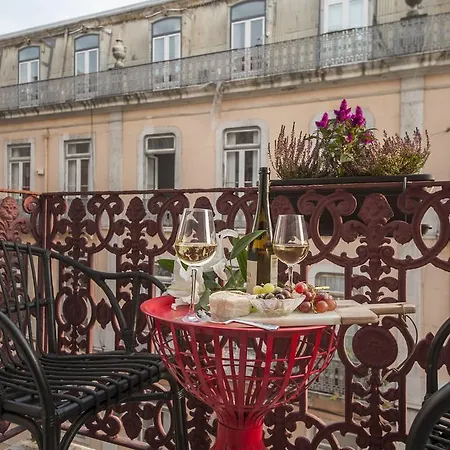 Lisbon Cheese & Wine Suites