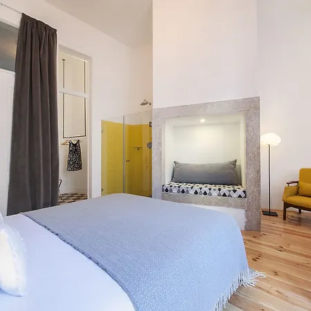 Guest house Lisbon Cheese & Wine Suites 4*