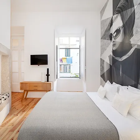 Lisbon Cheese & Wine Suites 4* Lisbon