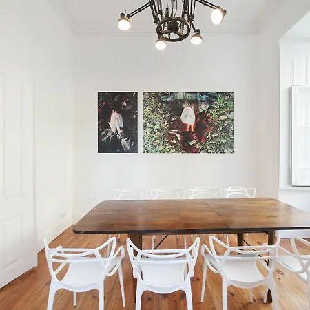 Lisbon Cheese & Wine Suites Guest house