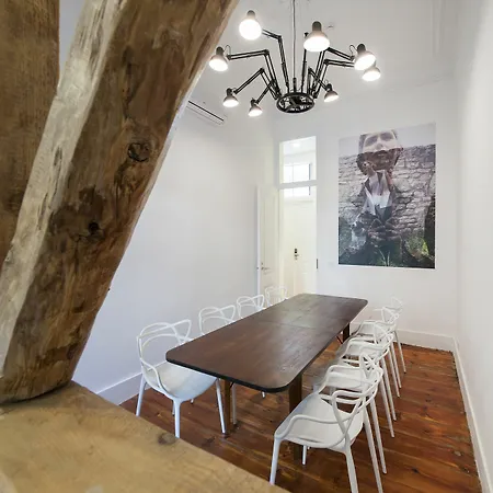 Cheese & Wine بيت ضيافة Lisboa