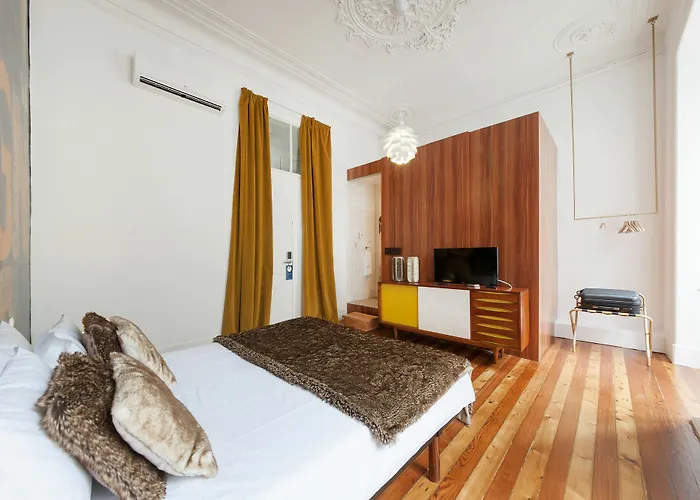 ゲストハウス チーズ ＆ ワイン スイーツ 4*