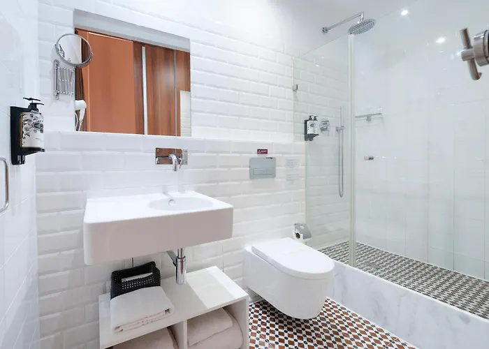 Gasthuis Cheese & Wine 4*